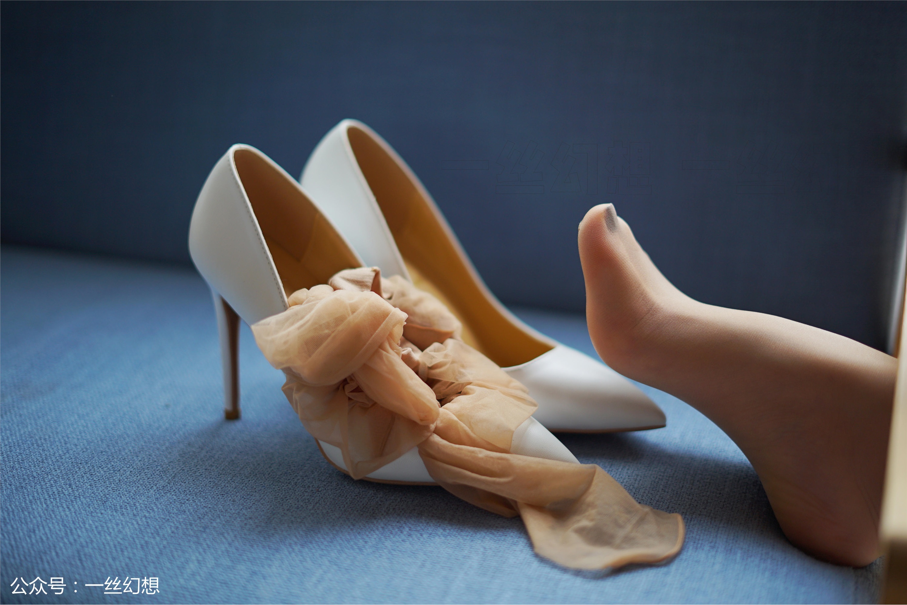 高丝女子图鉴 袜小喵×一丝幻想 NZ026 茜茜